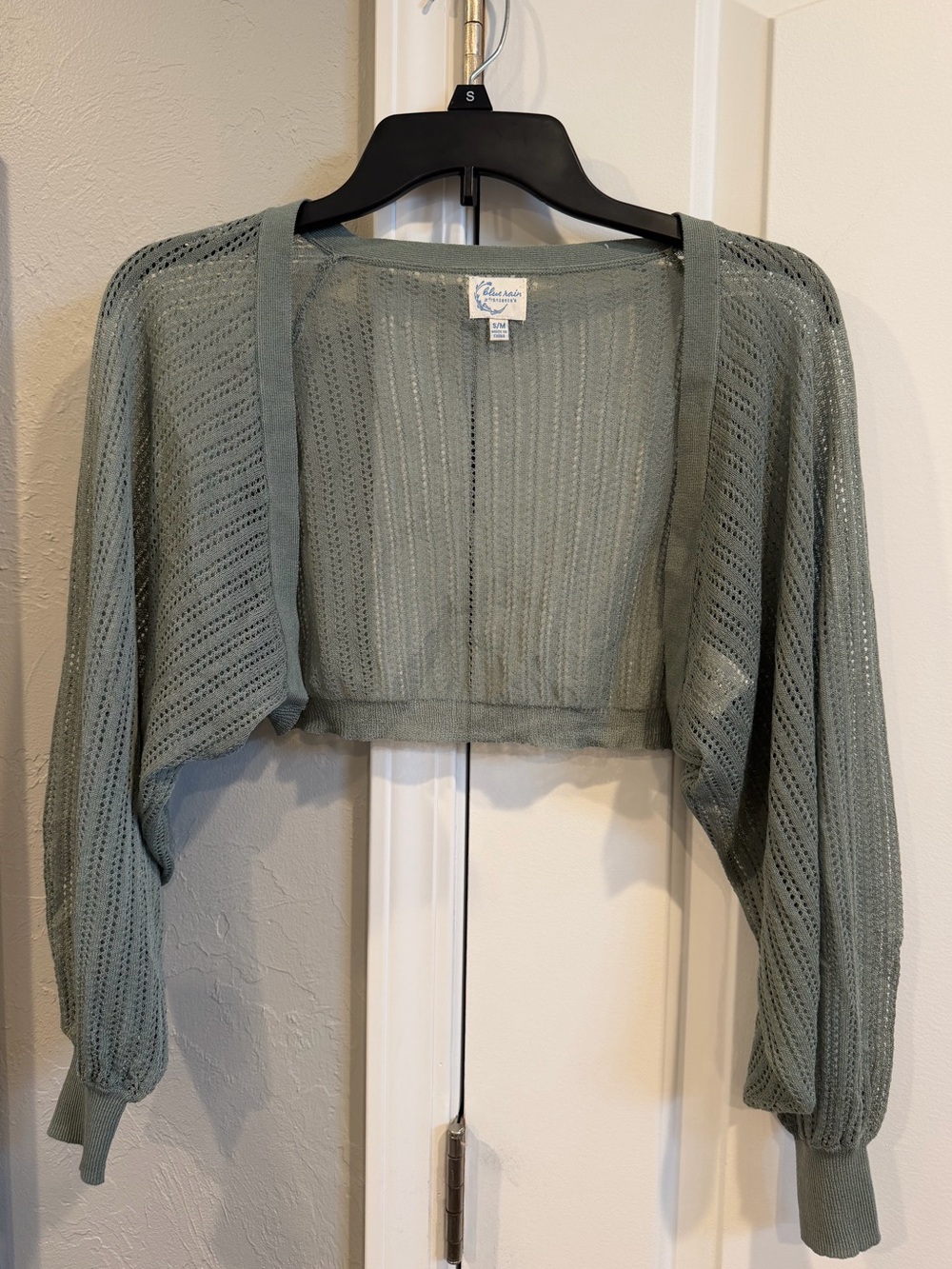 Francesca’s Sage Green Cropped Cardigan Sweater